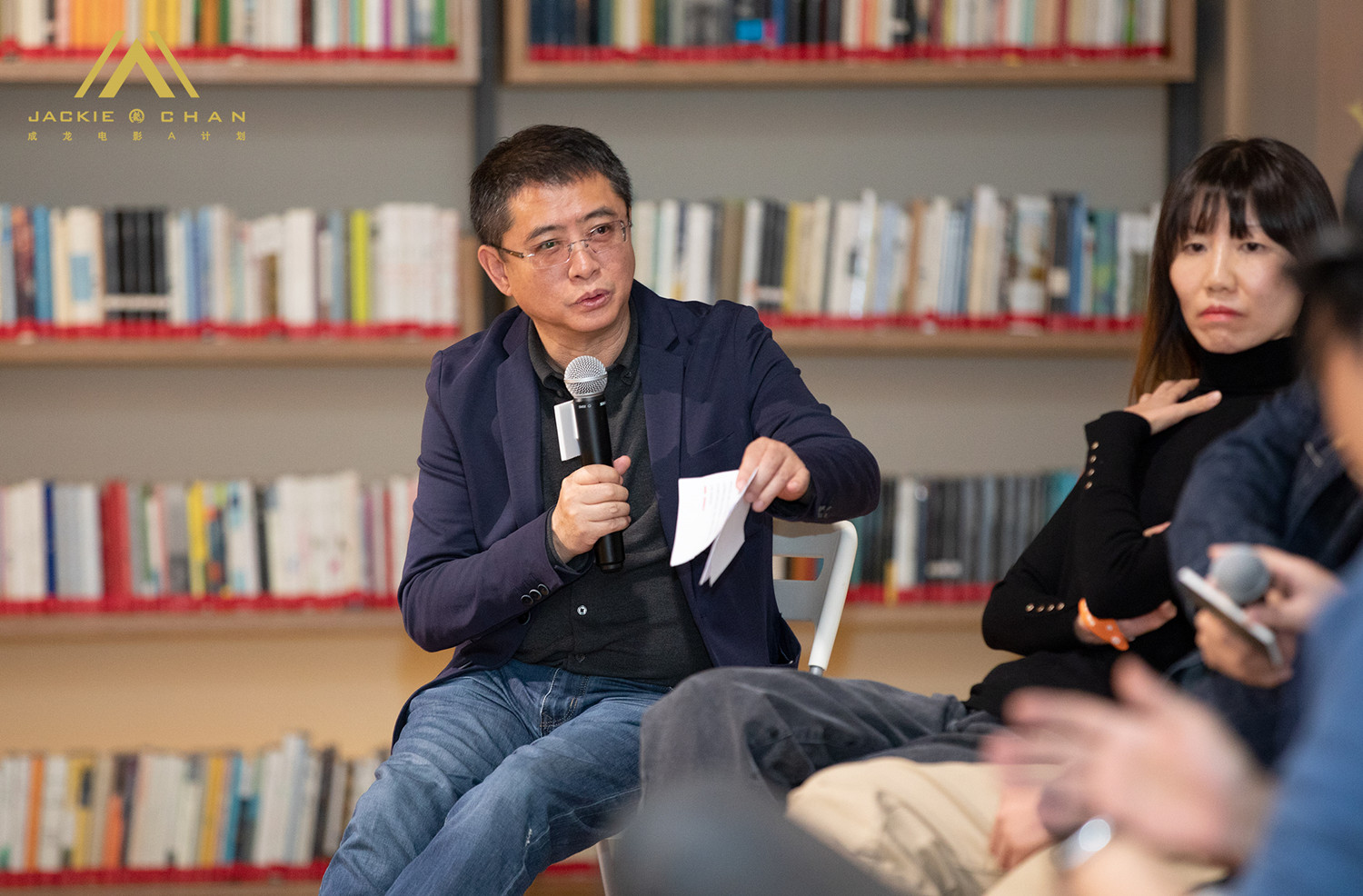 成龙的时代：见证中国电影的崛起_成龙电影展_成龙谈中国电影