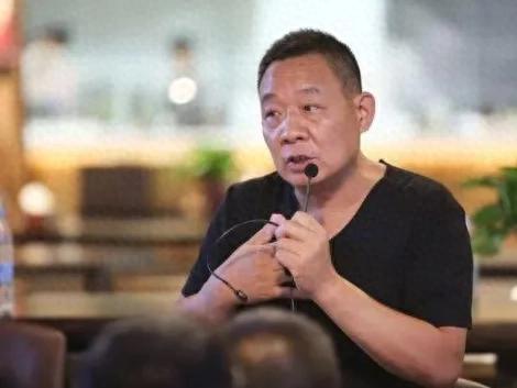以顾客为中心，推动胖东来成长的动力_胖东来是如何服务顾客_胖东来运营