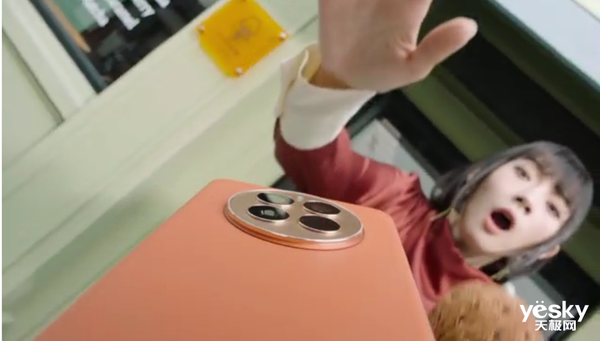 华为mate9抗摔测试_2.5d和3d玻璃哪个抗摔_昆仑玻璃与华为手机的抗摔测试
