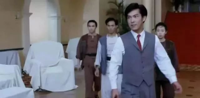 元彪经典武打功夫老电影_元彪武打电影国语版_元彪为武打电影带来的影响
