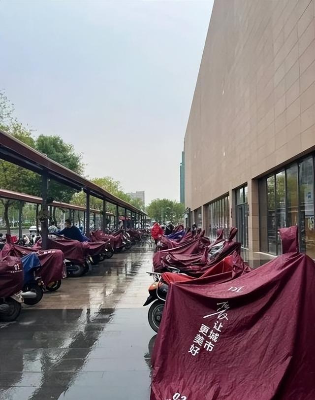 从生产到销售，胖东来的质量监控全覆盖_从生产到销售，胖东来的质量监控全覆盖_从生产到销售，胖东来的质量监控全覆盖