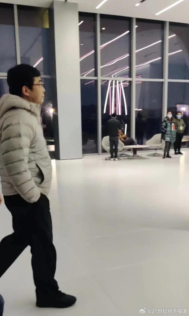 丁磊在危机中的应对与反思_危机与应对_危机应对的案例