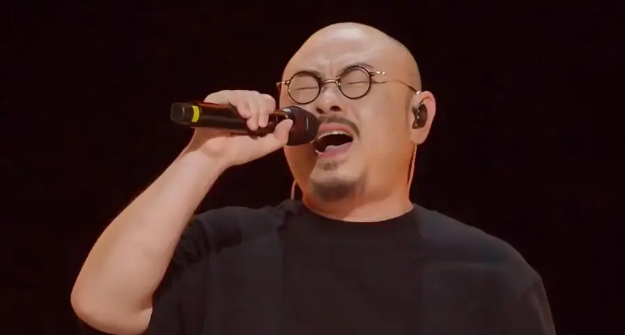 周杰伦音乐贡献_周杰伦坚持不懈的故事_周杰伦在音乐创作中的坚持与付出