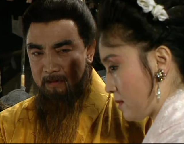 三国演义中贾诩的性格特点_三国演义贾诩形象中形象是指_贾诩在三国演义中的形象