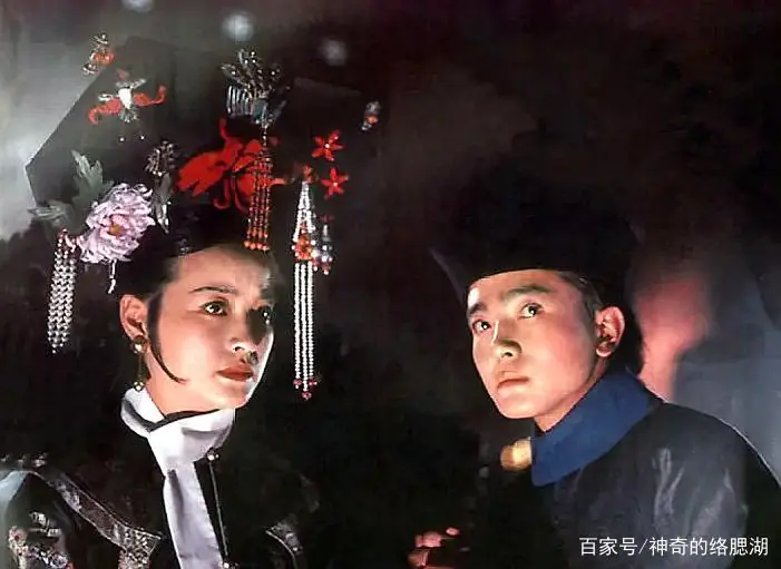 成龙成名之路_成龙转型之作_从打星到导演：成龙的转型之路