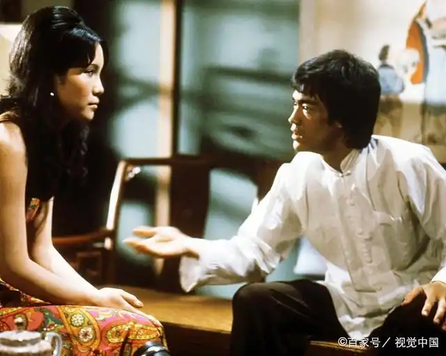 元彪与李小龙的武术传奇_武术李小龙传奇元彪演员表_李小龙与元彪