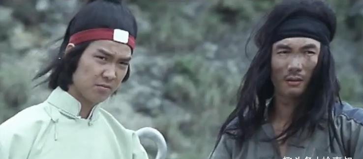 演艺生涯李小龙成就最高的是_李小龙的表演者_李小龙的演艺生涯与成就