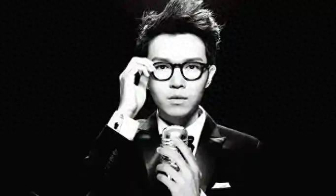 李宗盛乐队_华语乐坛音乐皇帝_李宗盛的音乐影响力横跨世代，依然活跃在乐坛