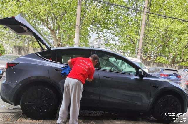 特斯拉智能电动车_新款特斯拉Model Y：重新定义电动SUV_1特斯拉定义