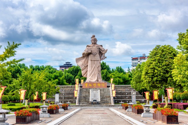 韩信忠臣_韩信的忠诚与战略选择_韩信忠诚战略选择了什么