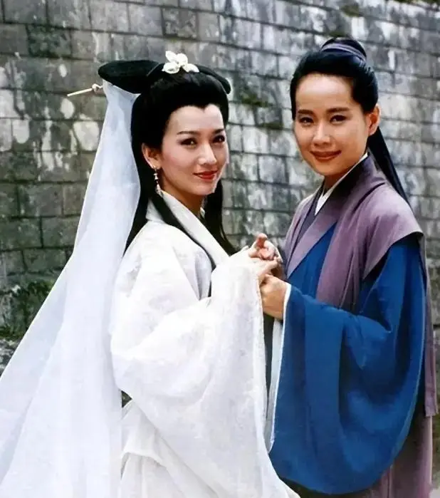 林青霞与周润发的银幕搭档_林青霞周润发颁奖_周润发和林青霞合作的电影