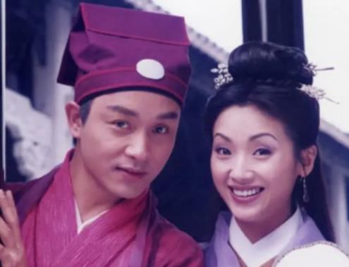 周润发林青霞颁奖视频字幕版_林青霞与周润发的银幕搭档_周润发和林青霞金像奖视频