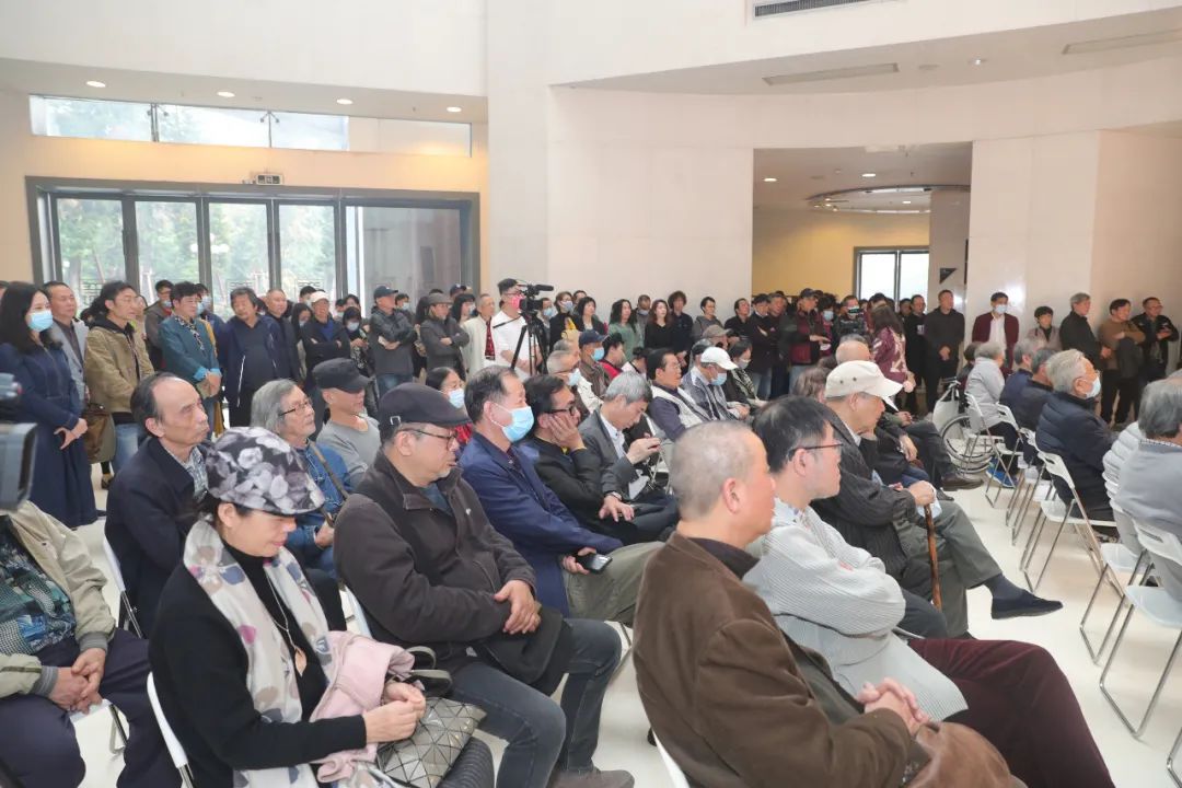 张青的作品对时代的启示_张青的作品对时代的启示_张青的作品对时代的启示