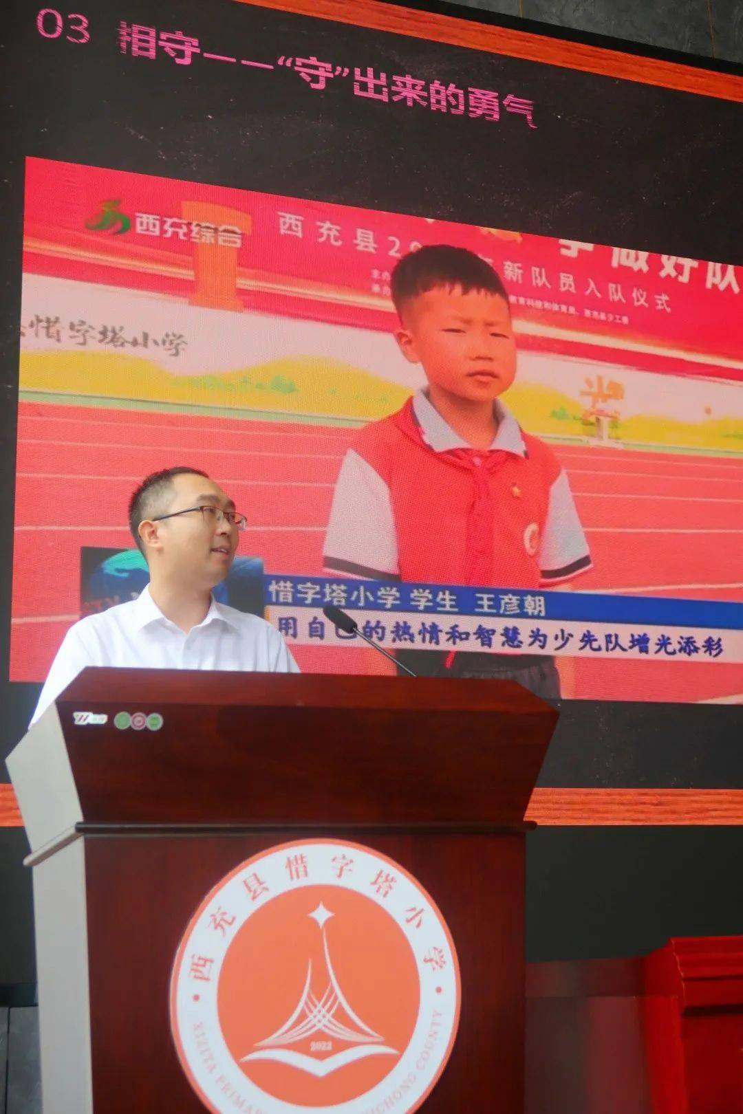 每一步的辛勤付出_辛勤付出的说说美句_辛勤付出的唯美句子