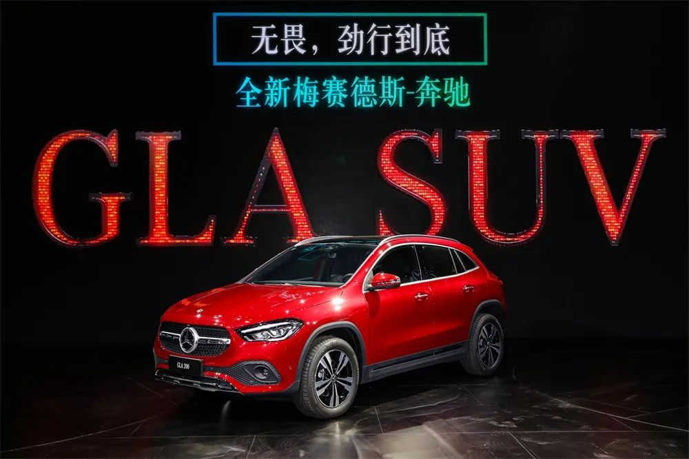 宝马x6追兰博基尼视频_兰博基尼车视频好的_兰博基尼的精神：性能与激情的结合